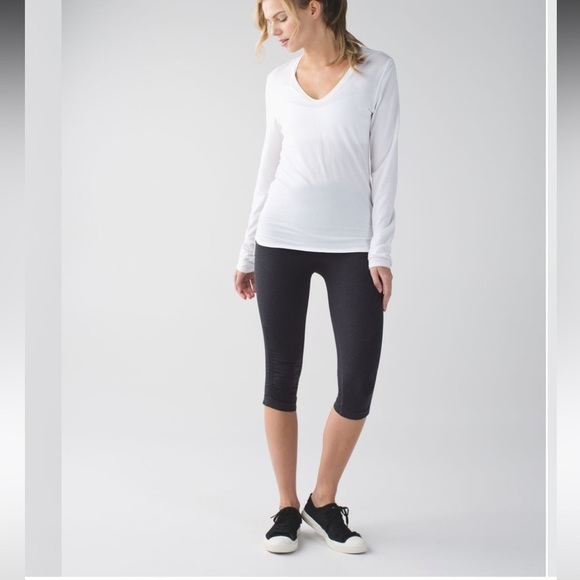 Lululemon in the flow pedal pusher leggings Size 6 Activewear - Picture 1 of 8